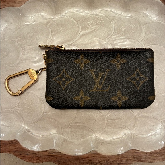 Louis Vuitton Accessories - Louis Vuitton Monogram Key Holder/Card Holder